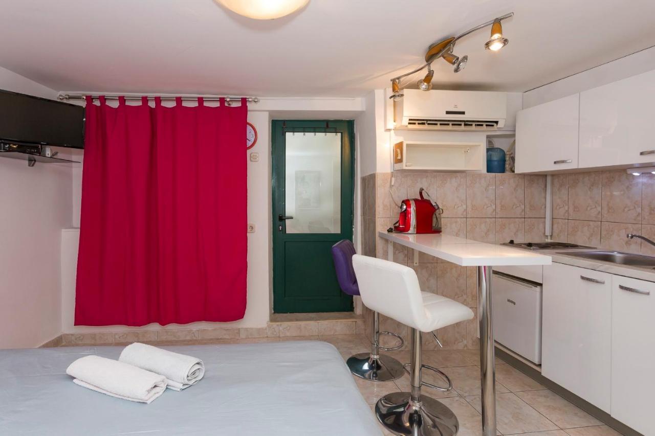 Modern And Practical Studio In The Heart Of Split Exterior foto